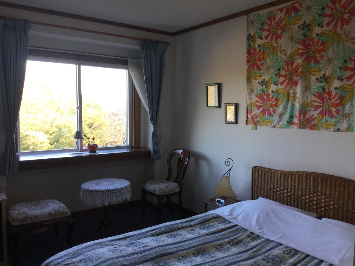 Chiisana Hotel Hanaikada Іто Екстер'єр фото