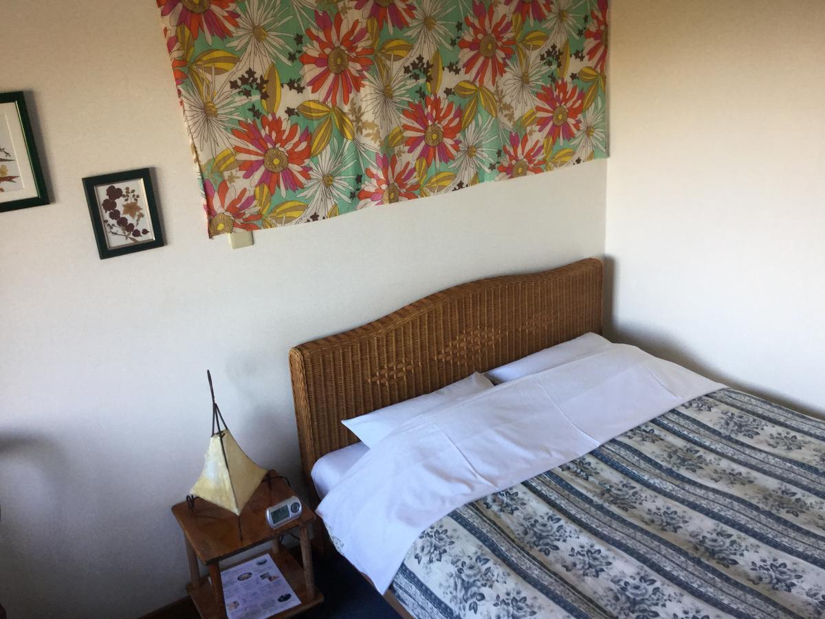 Chiisana Hotel Hanaikada Іто Екстер'єр фото